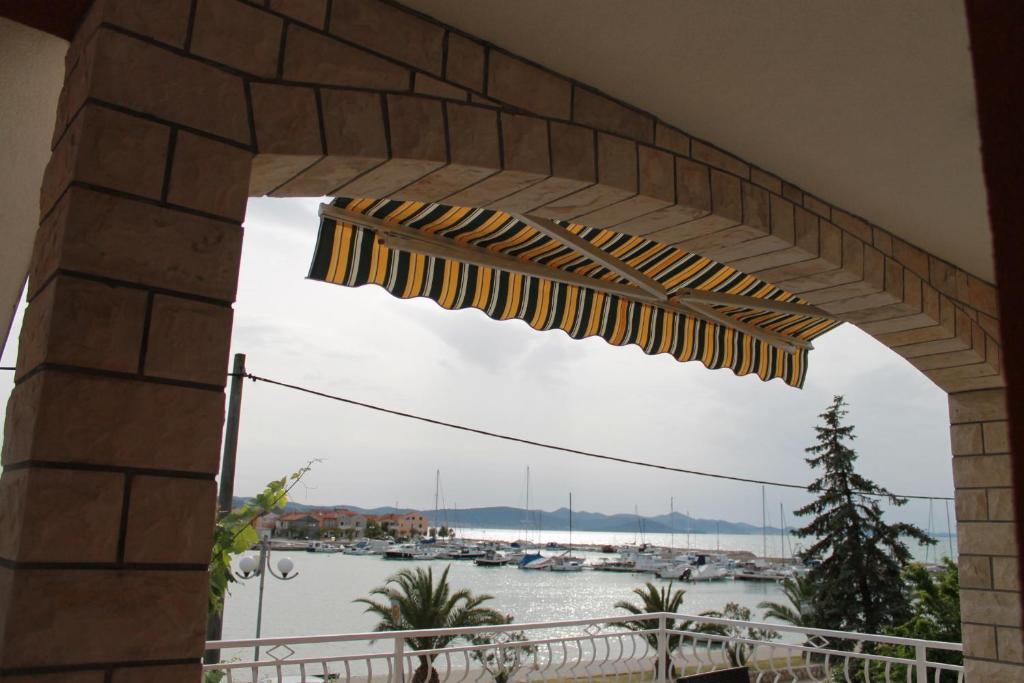 Apartments Roko Kolinda Bibinje Dış mekan fotoğraf
