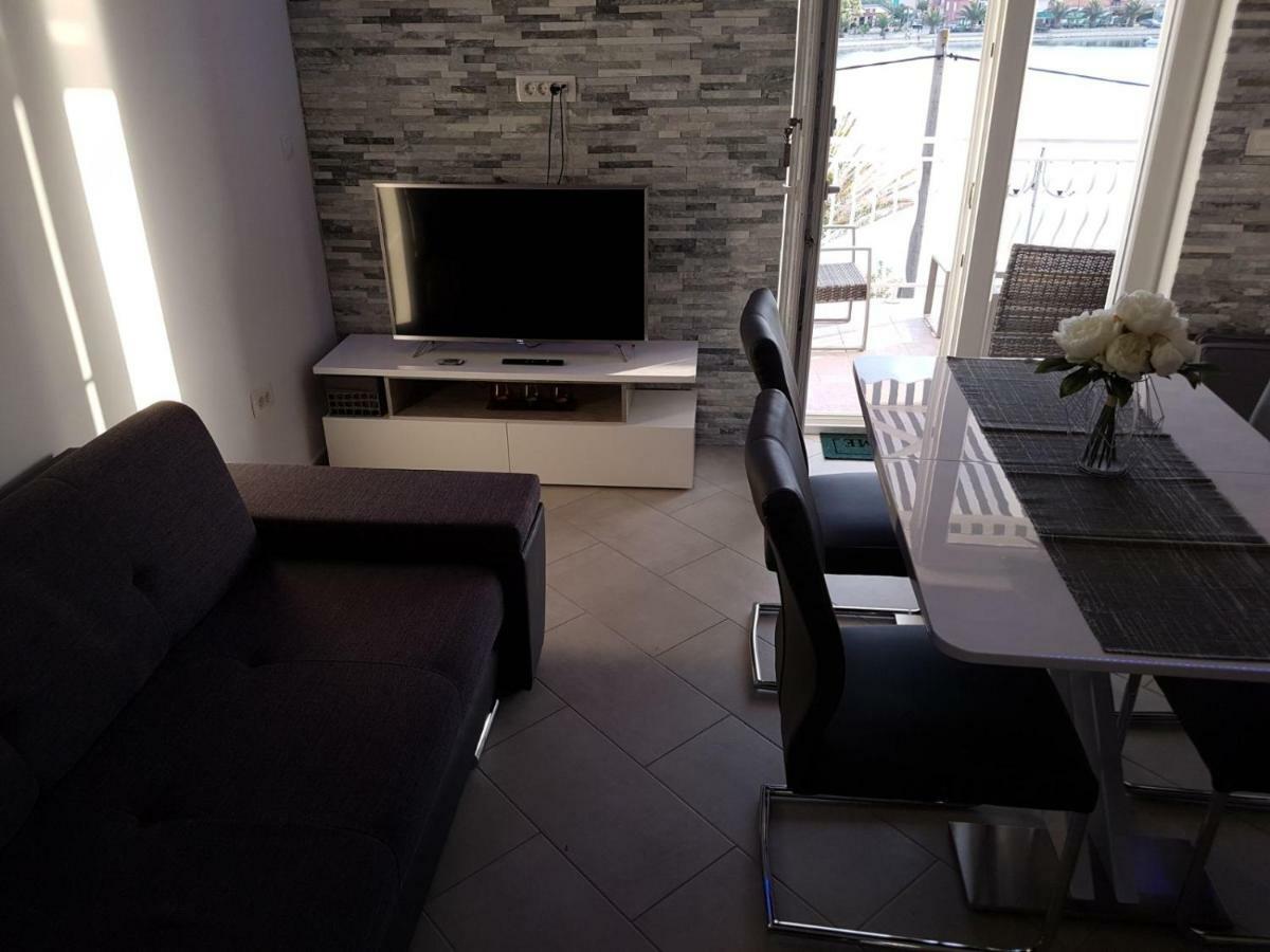 Apartments Roko Kolinda Bibinje Dış mekan fotoğraf